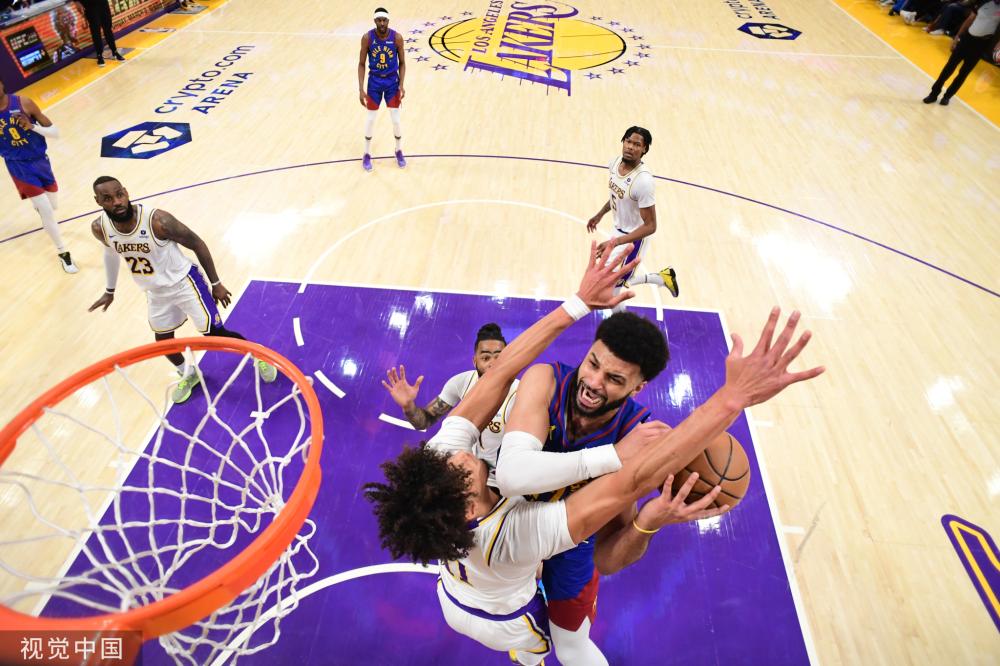 巨额收入 巨额收入