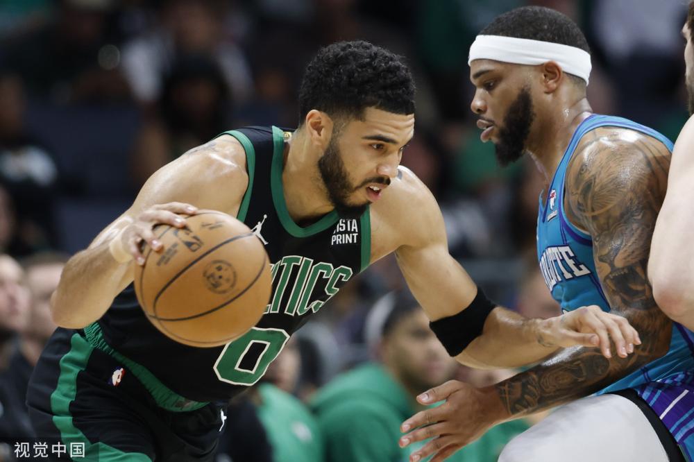 球员形成鲜 球员形成鲜