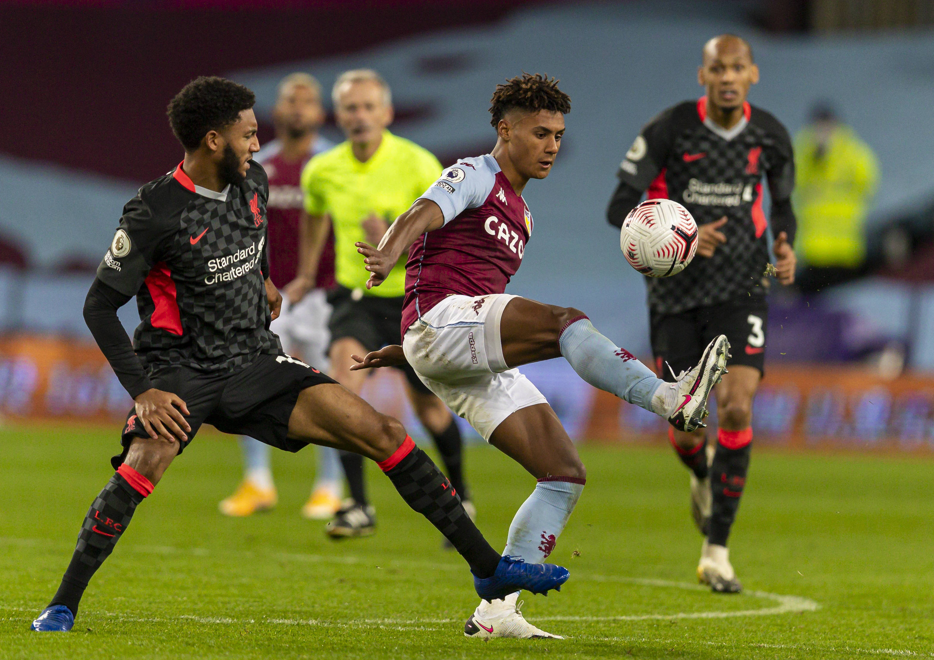 同时突出可 同时突出可